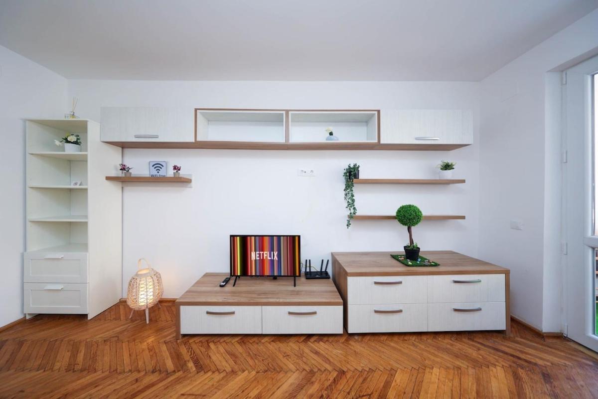Epoque - Free Parking Apartament *