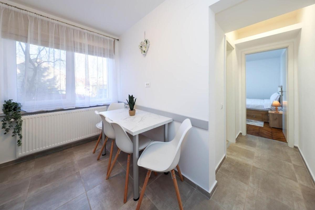 Apartament Epoque - Free Parking Brașov